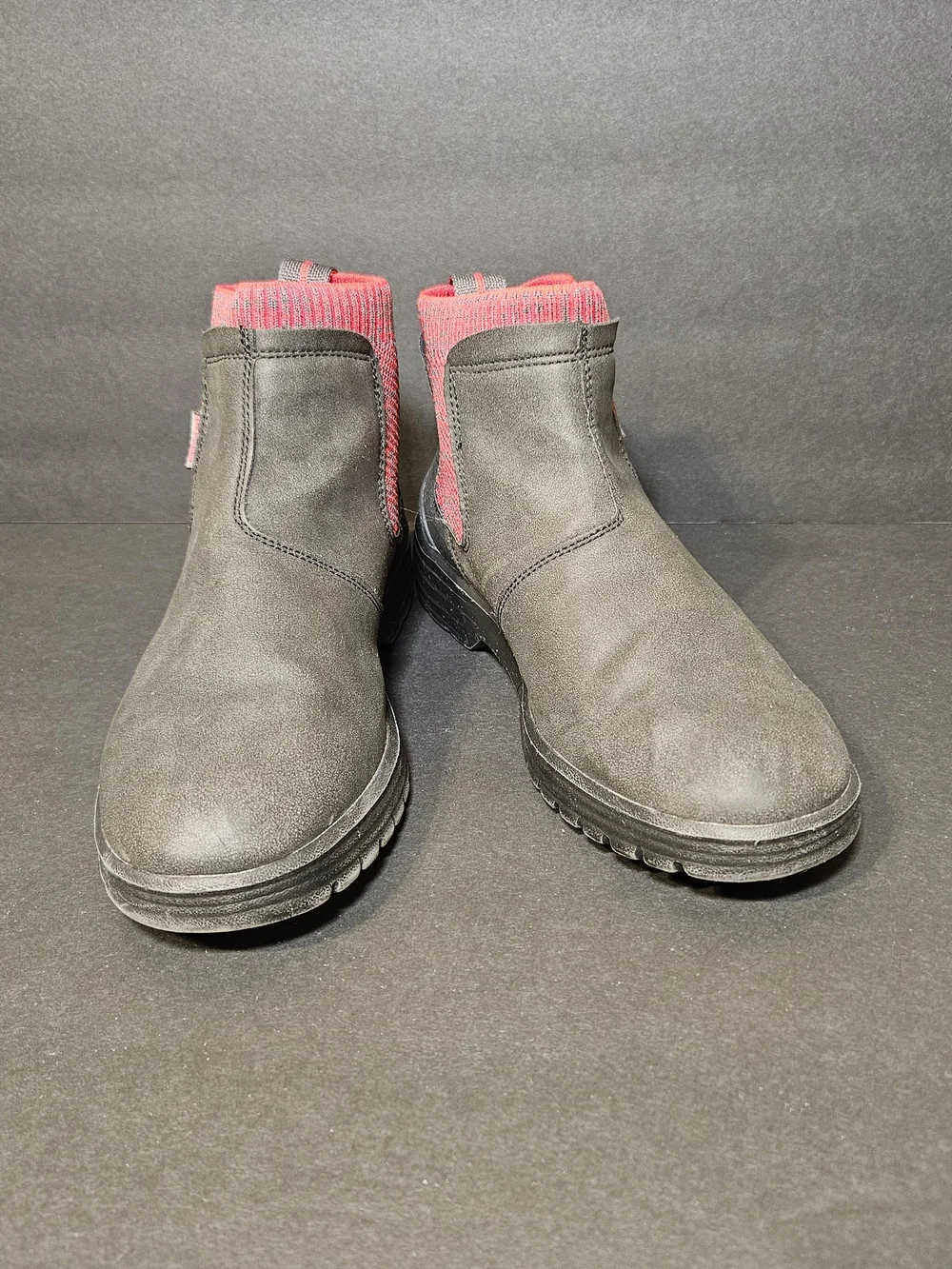 hey dude Kids  Slip-On BOOT in Black & Red
